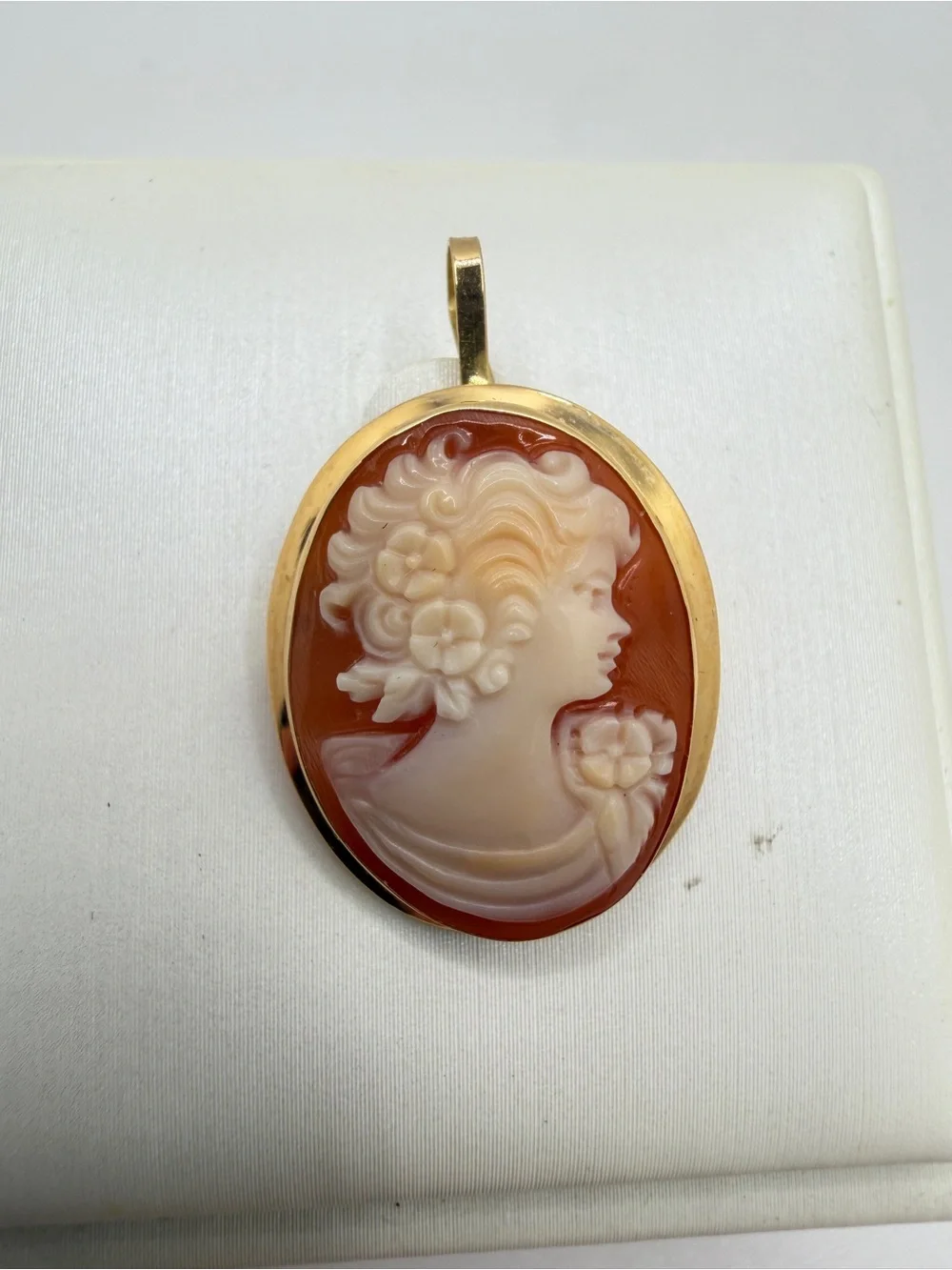 Vintage 18kt (750) Yellow Gold 20x15mm Cameo Pendant/Brooch/Pin combo!‎